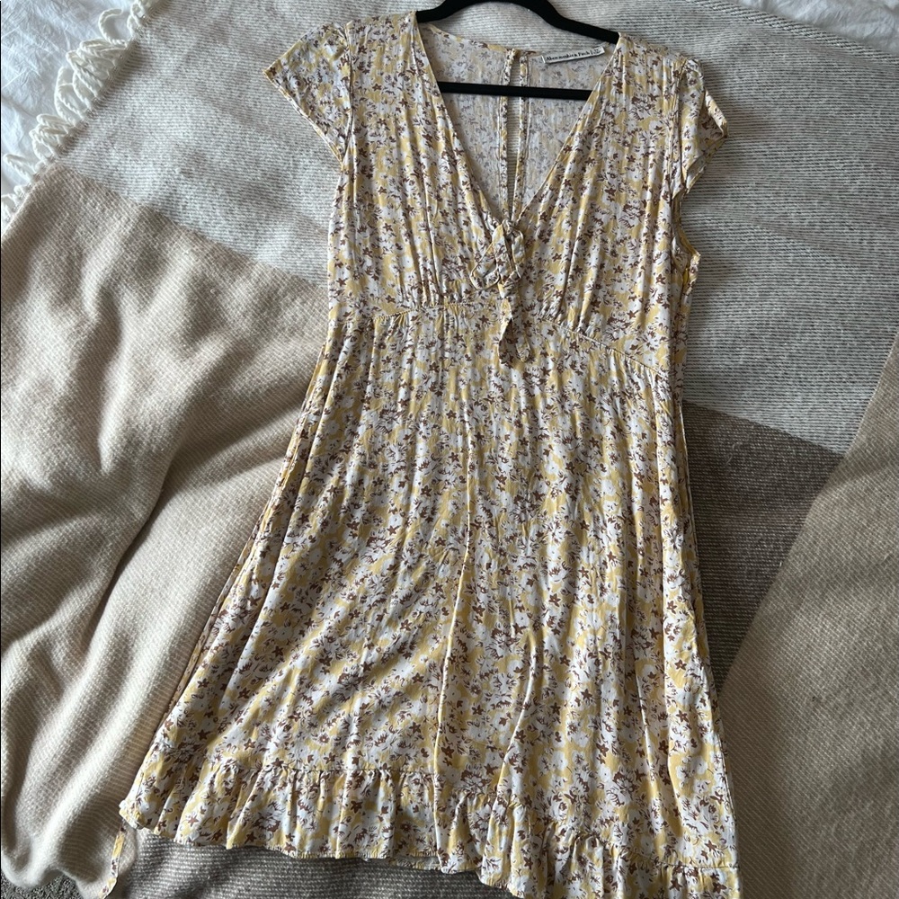 Shirt Sleeve Yellow Abercrombie & Fitch Dress